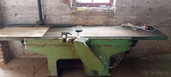 litinová srovnávačka