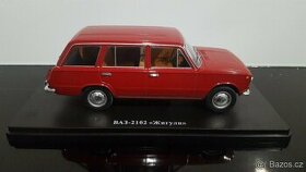 (PRODÁNO) - RARE model Lada 2102 kombi 1:24 červená