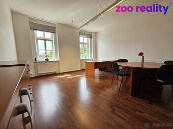 Pronájem kanceláře 40m2, Masarykovo nám., Litvínov