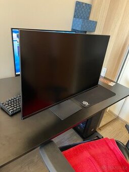 Samsung M7 Smart monitor/televize 32"