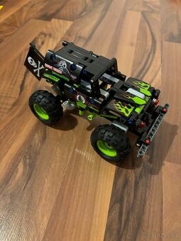 Lego Technic 42118 – Monster Truck