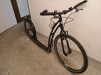 Koloběžka MIBO Malaga černá