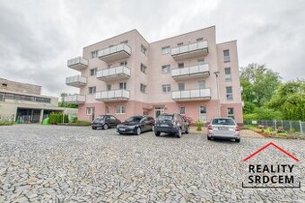 Pronájem moderního bytu 2+kk s balkónem, 77 m2 ul. Na Poříčí