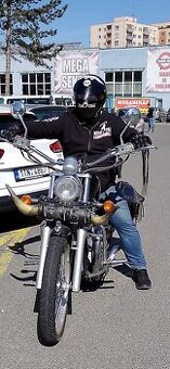 Suzuki intruder 600