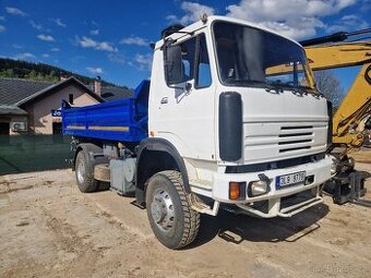 Liaz 18.33 4x4 sklápěč