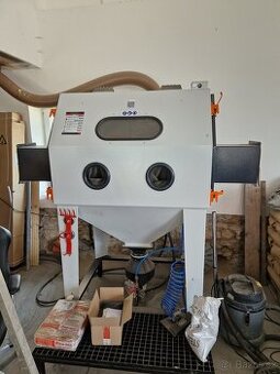 Pískovací box TTB 120+ průmyslový odsavač POJ2