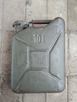 Kanystr na benzín 10l