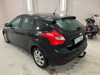 Ford focus 2.0 TDci,2012,zavěs.
