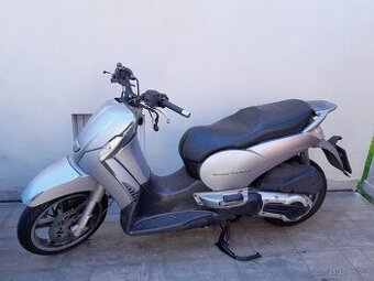 Aprilia Scarabeo 400i 2009, rozprodám po dílech