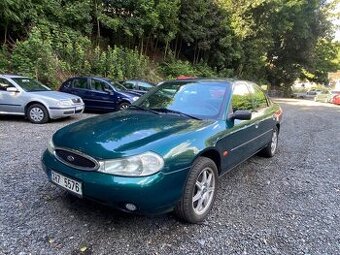 Ford Mondeo 1.8i 16V Ztec 85kW klimatizace kůže 218tkm
