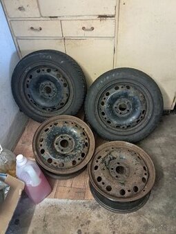 Škoda Fabia (Roomster) plecháče 6Jx15