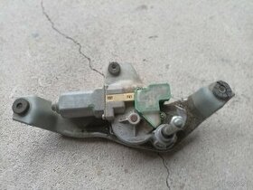 Outlander II - motorek stěrače zadní dveře