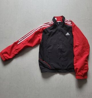 Lehká bunda Adidas velikosti 132