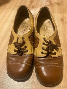 Kožené retro boty po babičce