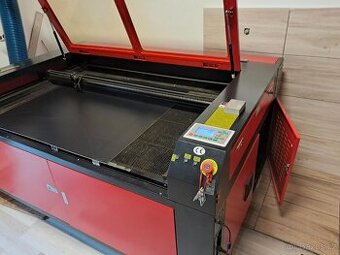 CO 2 laser 1400 x 900