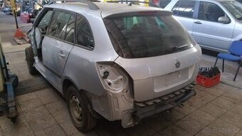 Škoda Fabia II 1.2 12v 51kw CGP pouze 39tkm náhradní díly