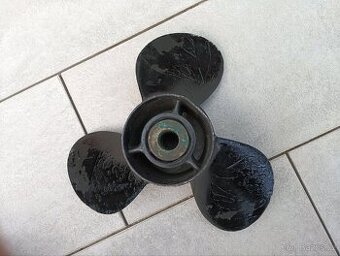 Lodní šroub -Vrtule Mercury V6/V8