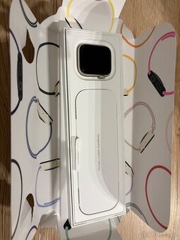 Apple watch SE 44mm 2025 cellular