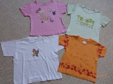 TRIČKA a MIKINY v.110,116,122 ///  ŽABKY v.27