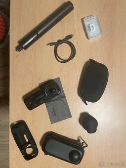 Insta360 X4 + příslušenství