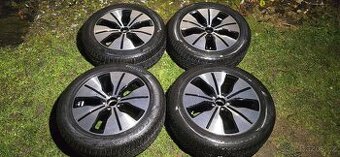 Nová zimní sada MB EQC (N293),pneu 235/55/19+255/50/19 pošlu