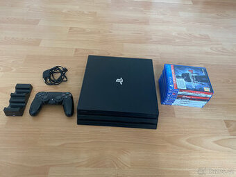 PlayStation PS4 Pro, model CUH-7216B, 1 TB