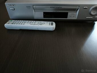 Prodám videorekordér SONY SE 720