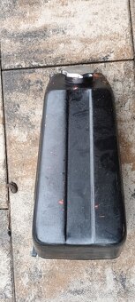 Babetta 210 - pěkná nádrž komplet červená