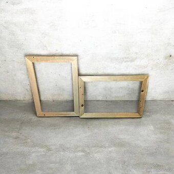 Dřevěný rám na obraz na míru smrkový přírodní