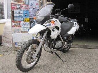 BMW F650GS
