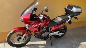 Honda Transalp XL650V / doplňky / kufr /po servisu /TOP STAV