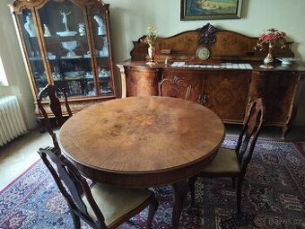 Starožitný nábytek - jídelna 20.léta