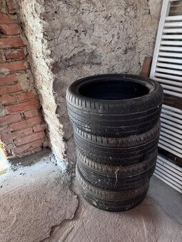 Letní pneu Continental 200/40 R17 – sada 4 ks