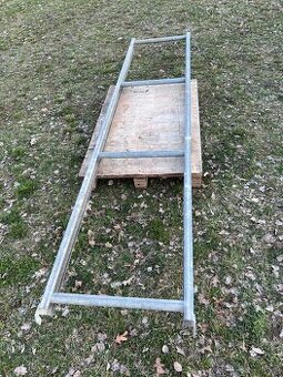 Podlážky lešení  Layher.