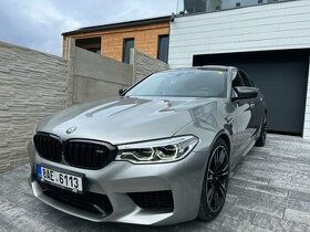 BMW M5 2018 M sport Karbon TOP stav, původ ČR