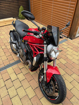 Ducati Monster 1200