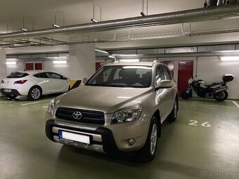 Toyota RaV, 2.0 VTT-i