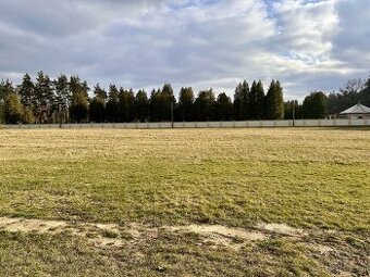 Stavební pozemek 900m² ve městě Horní Jelení
