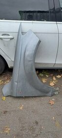 Pravy predni blatnik audi Q7 4L