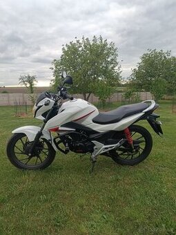 Honda CB 125F
