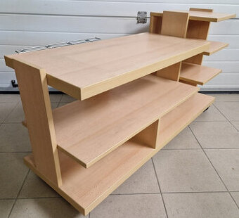 TV stolek