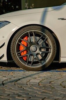 Originál AMG alu kola R19 5x112– Mercedes CLA 45 S