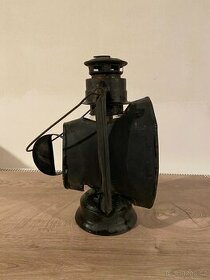 Stará petrolejová lampa