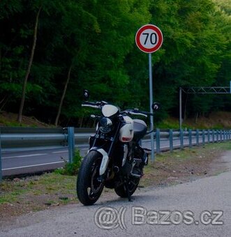 Triumph Trident 660 TP35KW