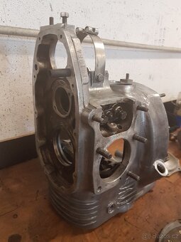 Dněpr K750