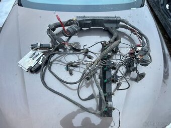 BMW E36 325i M50B25 bezVanos svazek motoru automat