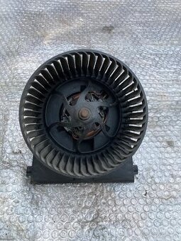 Ventilátor topení Seat Leon 1m