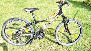 Rock Machine Surge 24