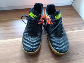 Nike Tempox legend vel. 39