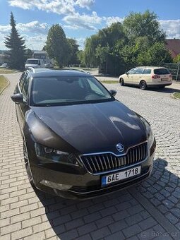 Superb kombi 2.0 TDI 140kW 4x4, DSG, 2017, Webasto